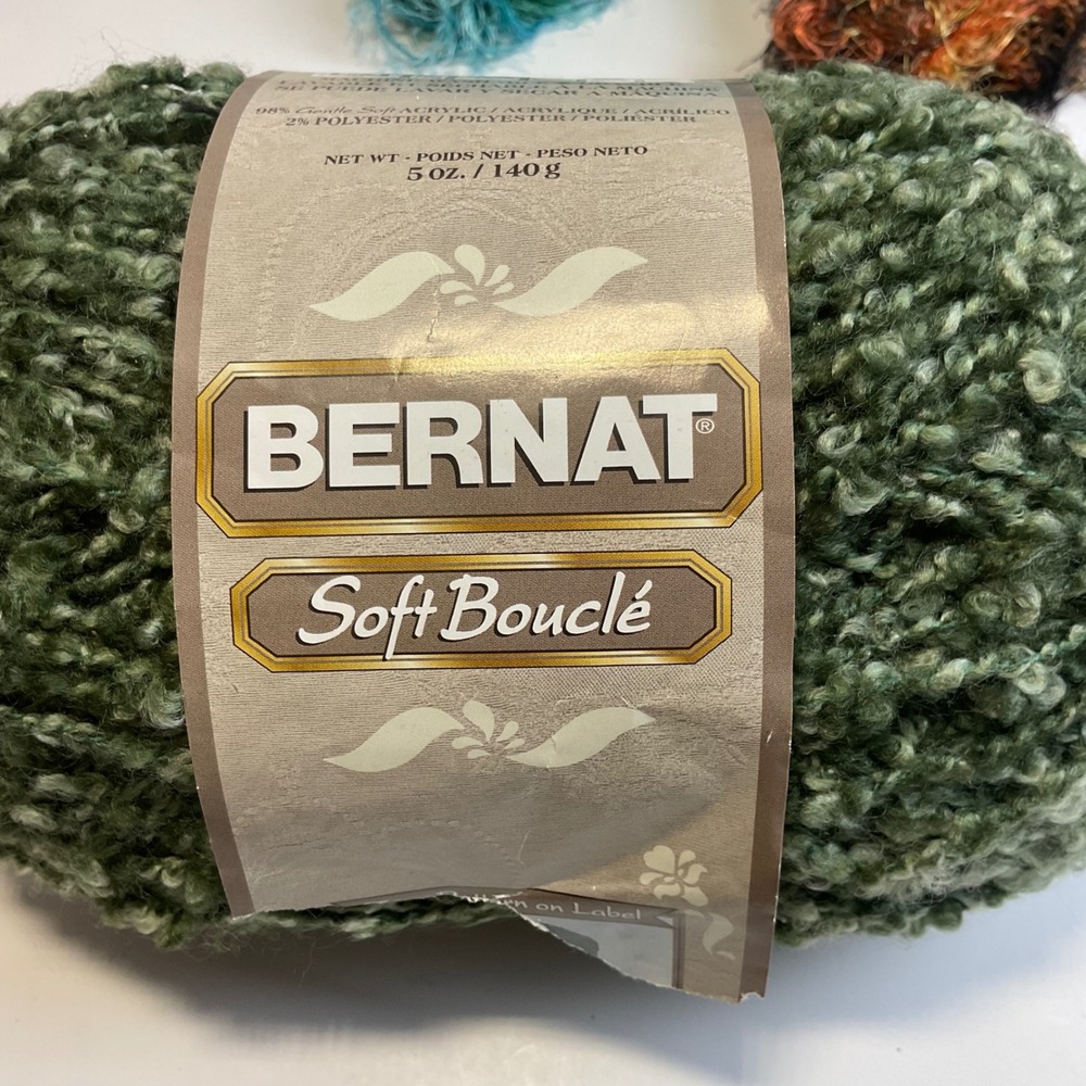 Bernat Soft Boucle Yarn Moss Shades Green 5oz Bulky Weight Acrylic Blend 26947